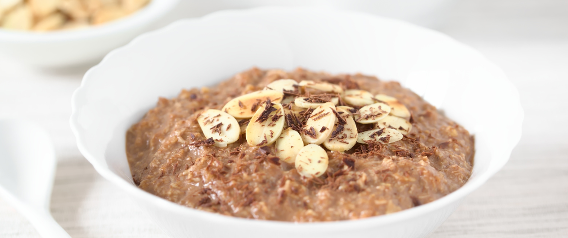 Cinnamon Chocolate Protein Oatmeal