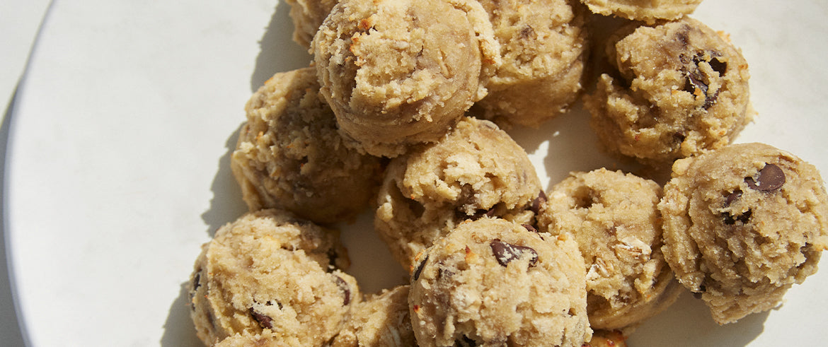 Your New Favorite Summer Snack ~ Strawberry Banana Protein Bites