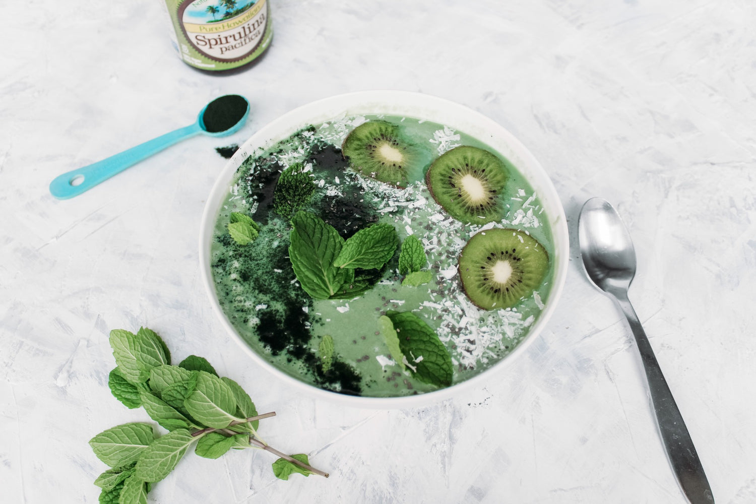 We've Been Using This Superfood For Glowing Skin and Gorgeous Insta Pics!